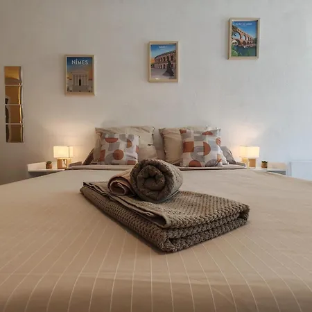 Capouchine Parking Et Balcon Proche Centre Apartament Nîmes
